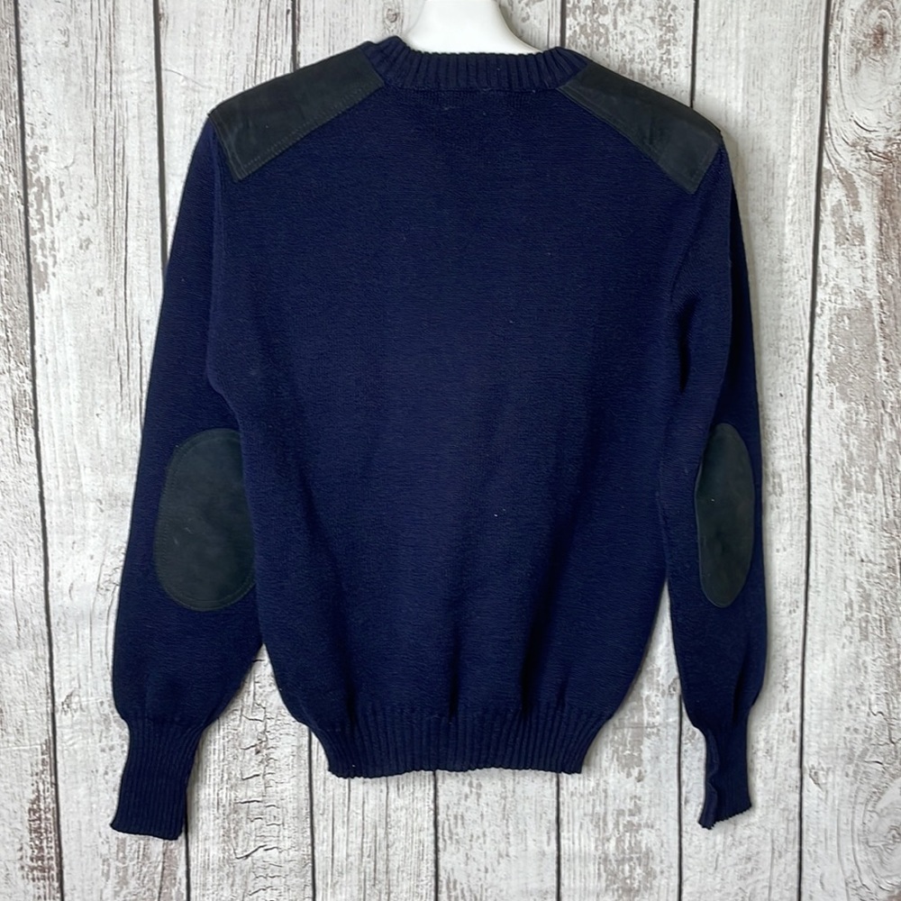 Burberry’s vintage sweater size medium? - Picture 9 of 12